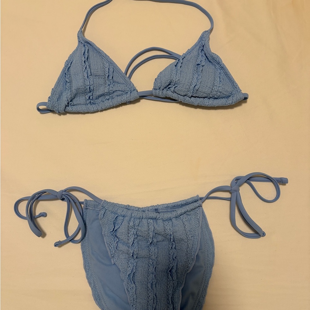 No boundaries Light Blue Textured String Bikini Set